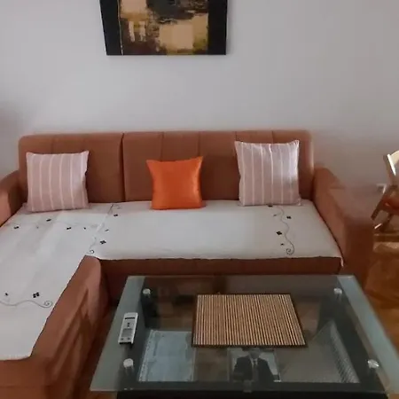 - Vacation Lejlighed Promajna